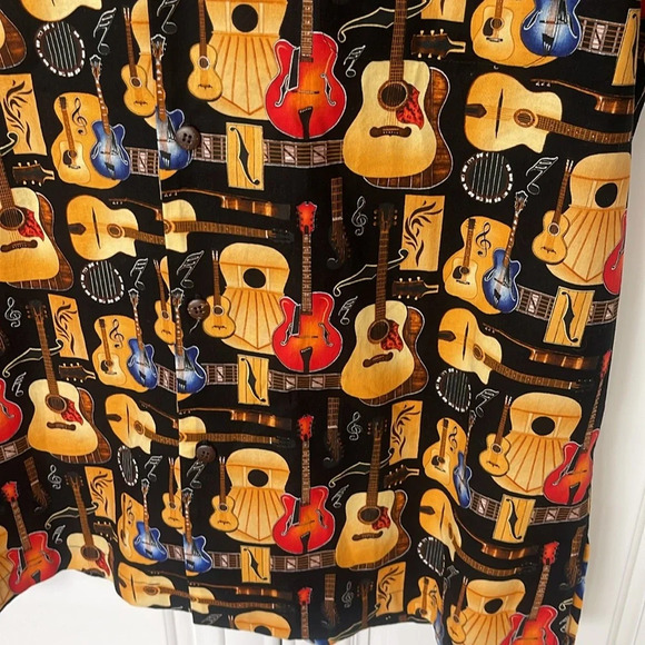 MAX BOXXER CASUAL BUTTON DOWN SHIRT LARGE GUITARS HAWAIIAN MUSIC ROCK COUNTRY - Picture 6 of 16